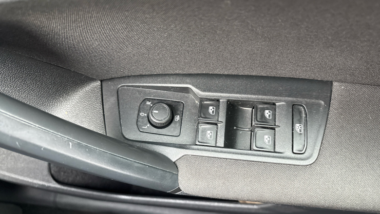 Volkswagen Tiguan 1.5 TSI Life 5dr Petrol Estate